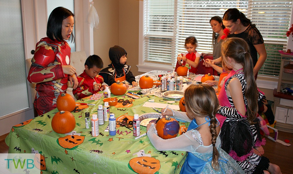 Pumpkin decorating party - painting